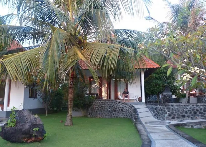 Batu Belah Bungalows And Restaurant Resort Karangasem (Bali)