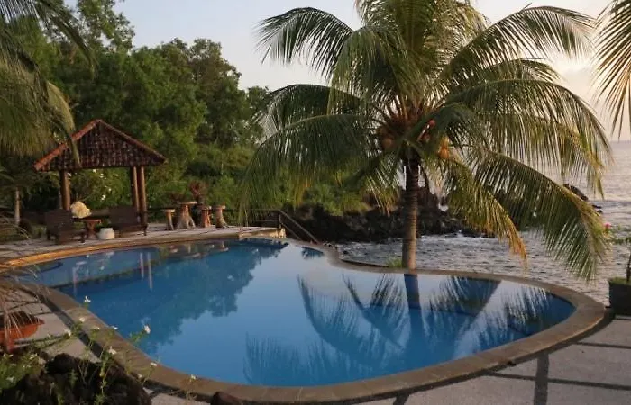 Batu Belah Bungalows And Restaurant * Karangasem (Bali)